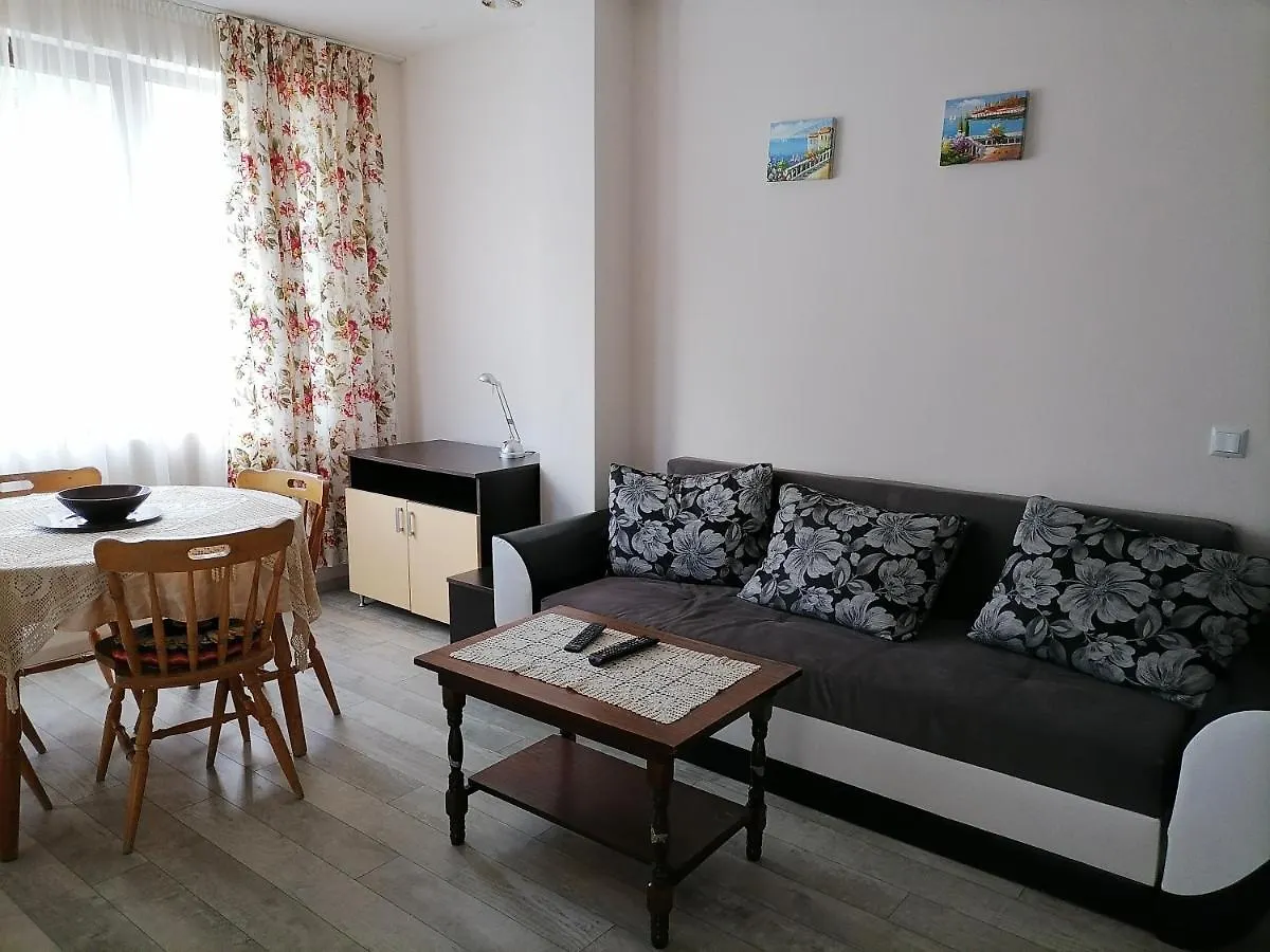 White Home-Apartament Burgas